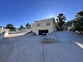 Maravillosa Villa con Piscina y Vistas a la Montaña en Petrer in Pinoso Villas