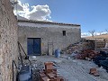 Bodega Reformada con 4 Dormitorios, 3 Baños y Piscina in Pinoso Villas