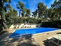 Preciosa casa de campo con piscina en Almansa in Pinoso Villas