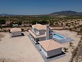 Villas de Obra Nueva en Pinoso con piscina y parcela in Pinoso Villas