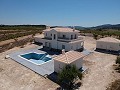 Villas de Obra Nueva en Pinoso con piscina y parcela in Pinoso Villas