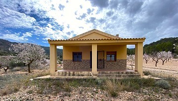 Preciosa villa de 2 dormitorios y 1 baño en La Zarza