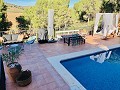 Exclusieve off-grid villa op de top van de berg in Villena in Pinoso Villas