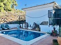 Exclusieve off-grid villa op de top van de berg in Villena in Pinoso Villas