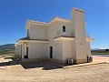 Neubau mit Pool in Pinoso in Pinoso Villas