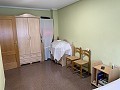 Große 3-Zimmer-Wohnung im Zentrum von Aspe mit Garage in Pinoso Villas