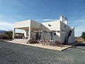 Modern 3 Bed Walk to town Villa with Guest houses in Pinoso Villas