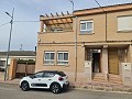 Maison de ville de 4 chambres et 2 salles de bain à Salinas in Pinoso Villas