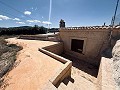 Magnífica casa cueva totalmente reformada con piscina en el Valle de Hondon in Pinoso Villas