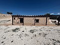 Magnífica casa cueva totalmente reformada con piscina en el Valle de Hondon in Pinoso Villas