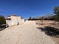 Villa individuelle à Pinoso avec annexe et piscine in Pinoso Villas