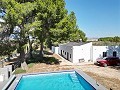 4 Bed Villa with modernised facia and pool in Pinoso Villas