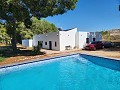 4 Bed Villa with modernised facia and pool in Pinoso Villas