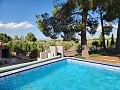 4 Bed Villa with modernised facia and pool in Pinoso Villas