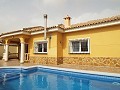 Villa mit 4 Betten und 2 Badezimmern, Pool, Sauna und Sommerküche in Pinoso Villas