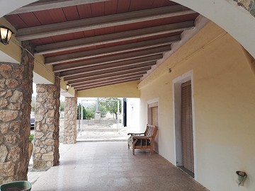 Casa de campo de 5 dormitorios con piscina