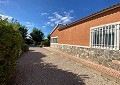 Schöne und geräumige 2-Schlafzimmer-Villa in Salinas mit privatem Pool in Pinoso Villas