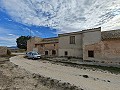 Groot historisch huis en bodega in Pinoso in Pinoso Villas