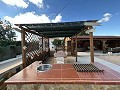  Stunning Villa with pool and guest annexe in Pinoso Villas