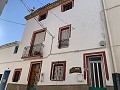 Beautiful Townhouse with 6 Bedrooms and terrace in Pinoso Villas