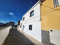 3 Bedroom, 3 bathroom house in the old town of Sax in Pinoso Villas