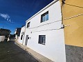 3 Bedroom, 3 bathroom house in the old town of Sax in Pinoso Villas