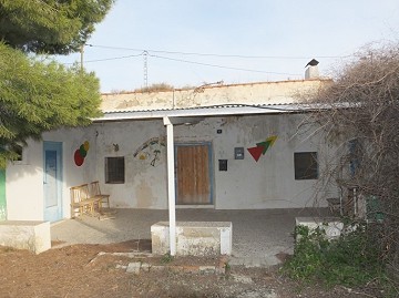 Cute Cave House To Renovate