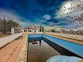 2 country homes in novelda in Pinoso Villas