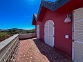 Mansion between Monóvar and Novelda in Pinoso Villas