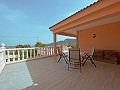 Villa de 3 dormitorios con piscina en La Romana in Pinoso Villas