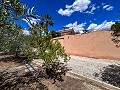 Magnifica villa con piscina en Hondon De Los Frailes in Pinoso Villas