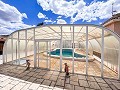 Magnifica villa con piscina en Hondon De Los Frailes in Pinoso Villas