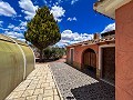 Magnifica villa con piscina en Hondon De Los Frailes in Pinoso Villas