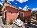 Magnifica villa con piscina en Hondon De Los Frailes in Pinoso Villas