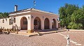 Belle Villa De Campagne Avec Piscine Et Terrain in Pinoso Villas