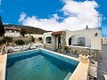 Charming villa located in Agost in Pinoso Villas