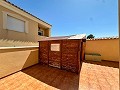 Fantastisch halfvrijstaand huis met twee verdiepingen in Hondon de los Frailes in Pinoso Villas