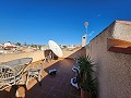 Maison de 2 chambres et 2 salles de bains avec piscine commune in Pinoso Villas