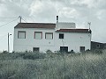 Finca de 9 habitaciones en El Cantón in Pinoso Villas