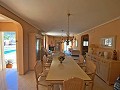 Schöne Villa mit 3 Schlafzimmern und 2 Bädern in La Zarza in Pinoso Villas