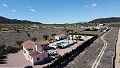 Villa mit unglaublicher Aussicht in einem kleinen Dorf nur wenige Minuten von Pinoso entfernt in Pinoso Villas