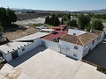 Maison de campagne de 7 chambres avec piscine 9 x 4 et dépendances in Pinoso Villas