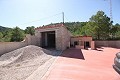 Casa H - Private and Peaceful Villa near Yecla with 4 big bedrooms + Pool  in Pinoso Villas