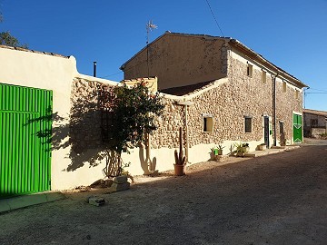 Grande maison de campagne de 200 ans avec piscine