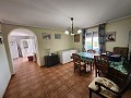 3-Schlafzimmer-Haus mit 15 kW Solar mit großen Zimmern in Pinoso Villas