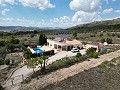 Casa de 3 habitaciones con energía solar de 15kw con amplias habitaciones. in Pinoso Villas