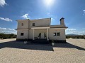 Magnifique villa de 5 chambres et 4 salles de bains in Pinoso Villas