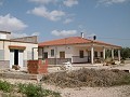 Grande villa à 4 km de Yecla in Pinoso Villas