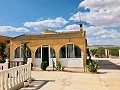 Casa de campo bellamente conservada en una impresionante ubicación en Yecla in Pinoso Villas