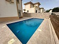 Unglaubliche Villa mit 3 Schlafzimmern und 2 Bädern in El Reloj Fortuna mit privatem Pool in Pinoso Villas